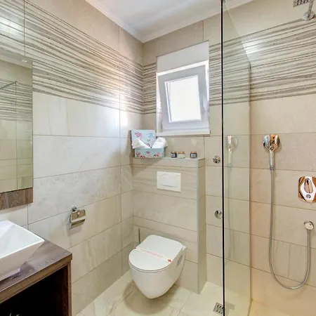 Floris 3* Mostar