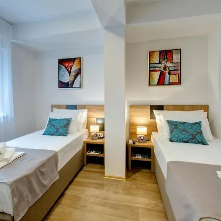 Floris 3* Мостар