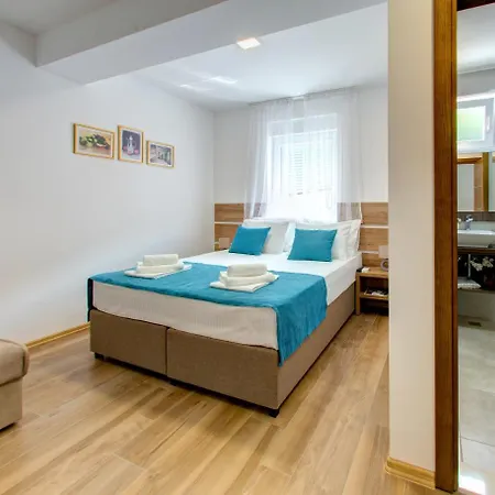 Floris Гостевой дом 3*