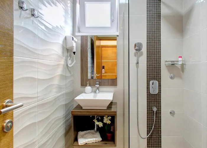 Floris ゲストハウス 3*